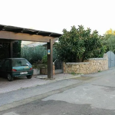 Sleeps 4 Air Con * Budoni